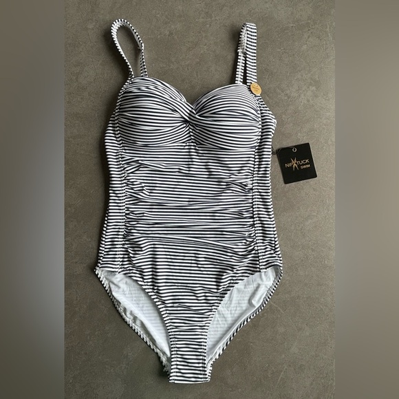 NIP TUCK Women’s SWIMSUIT TUMMY CONTROL ONE PIECE SIZE 6 - Picture 4 of 14